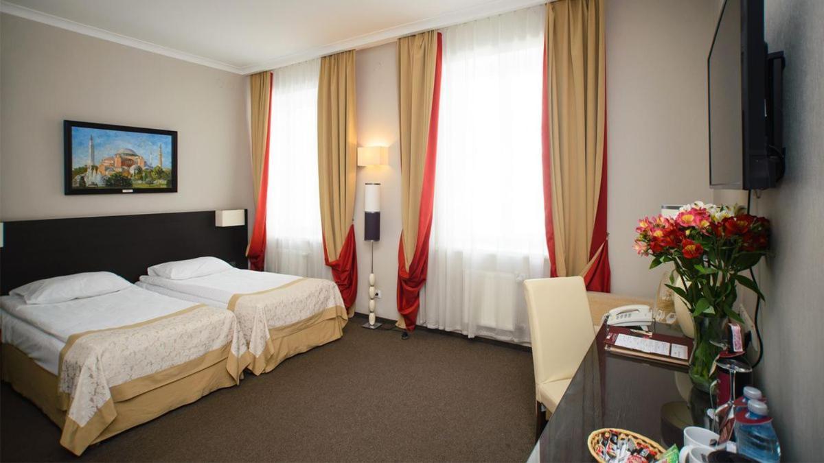 Reikartz Kharkiv Hotel Exteriör bild